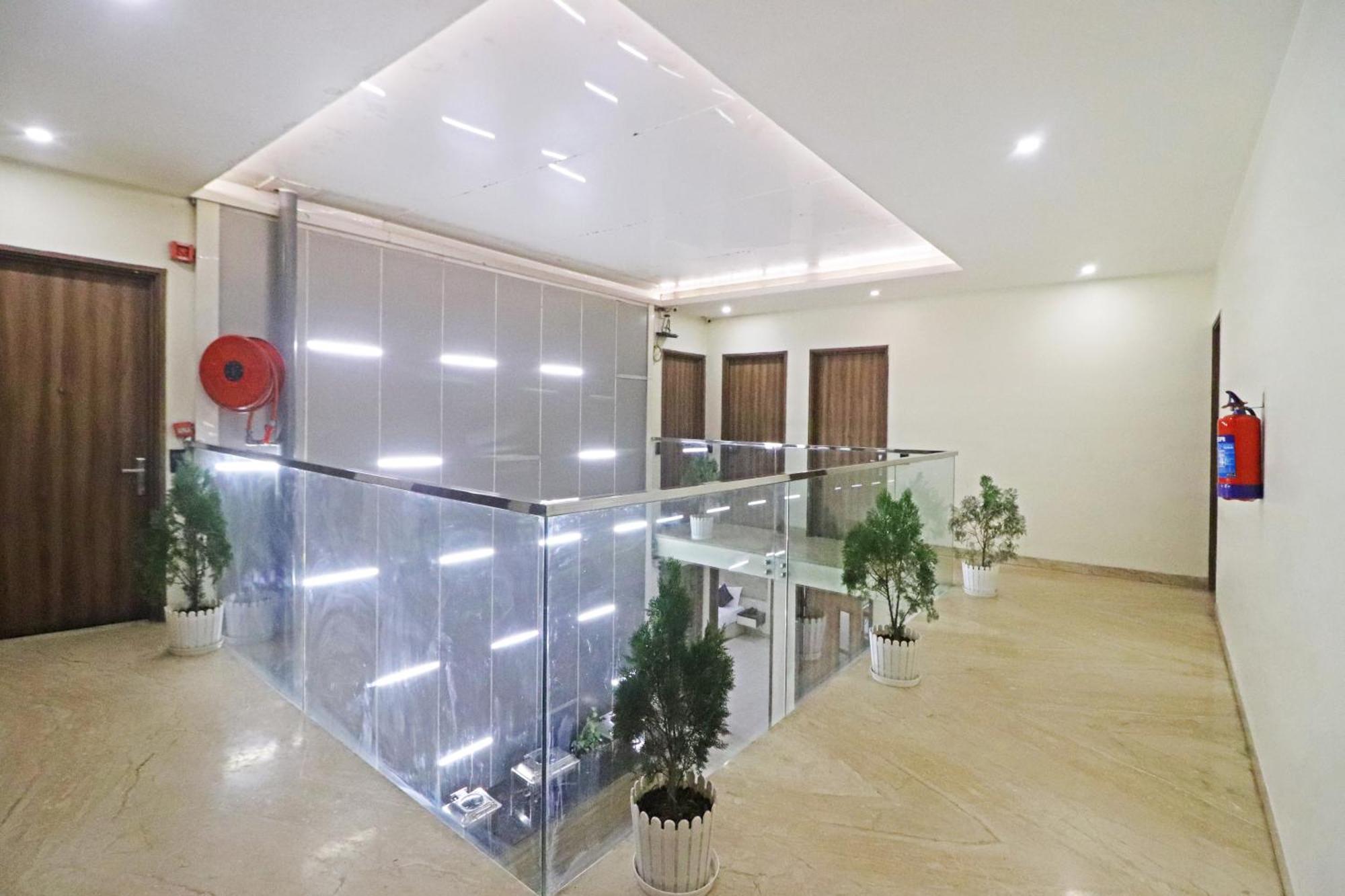 Hotel The Archer Artemis Hospital Road Sector 52 Gurgaon Dış mekan fotoğraf