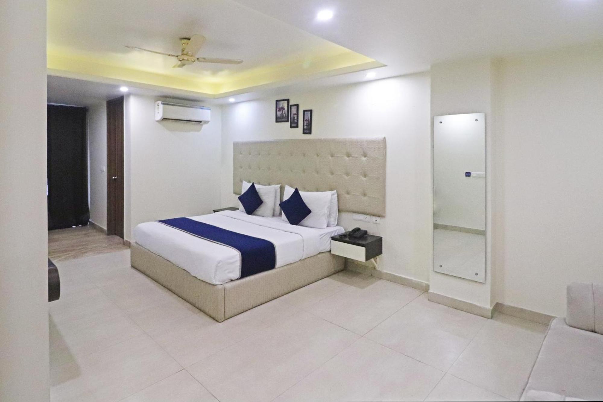 Hotel The Archer Artemis Hospital Road Sector 52 Gurgaon Dış mekan fotoğraf